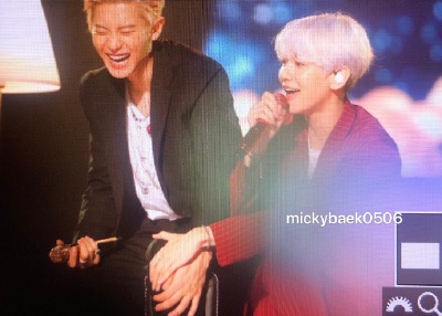 灿白超话 【Twitter//BlackCat_bbh/mickybaek0506/allthewayexo】【预览】191214 The EXplOration in Malaysia