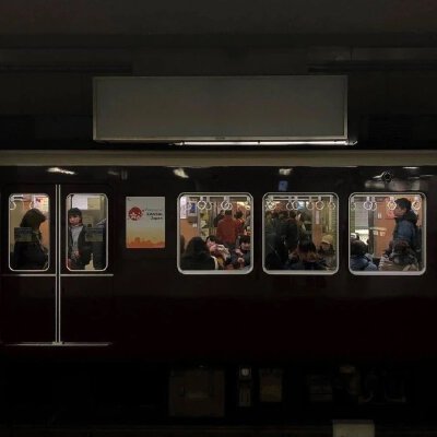 背景图©