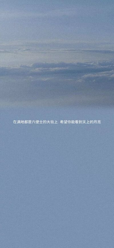 背景
简约