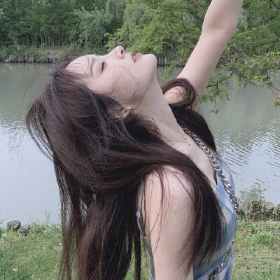 女头